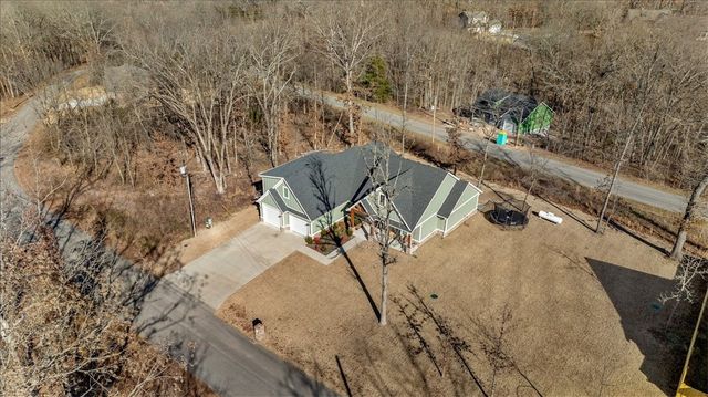 9 Whithorn Circle, Bella Vista, AR 72715