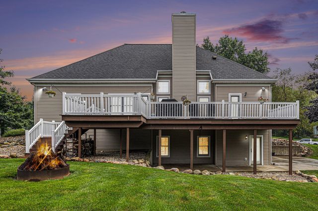 4849 Indian Creek Drive, Jackson, MI 49201