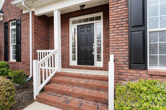 1588 Essex Hall Drive, Rock Hill, SC 29730