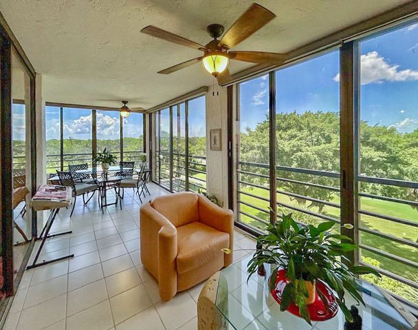 7568 Regency Lake Drive 602, Boca Raton, FL 33433