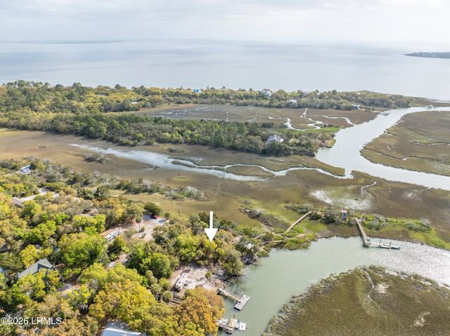 82 Inglewood Circle, St. Helena Island, SC 29920