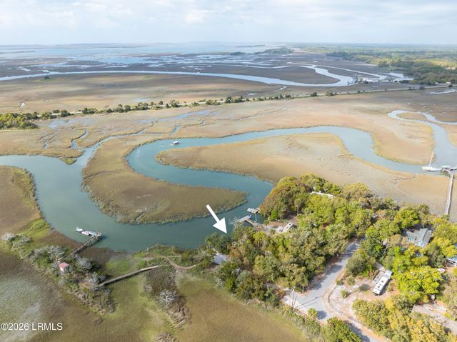 82 Inglewood Circle, St. Helena Island, SC 29920