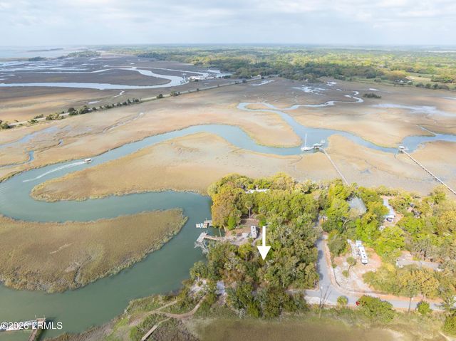 82 Inglewood Circle, St. Helena Island, SC 29920