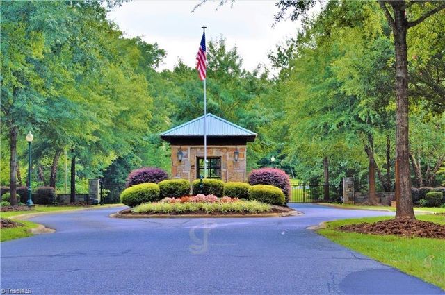196 Sierra Trace Road, Denton, NC 27239
