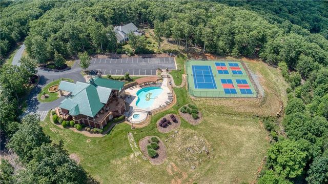 196 Sierra Trace Road, Denton, NC 27239