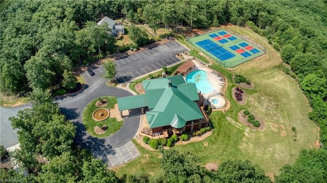 196 Sierra Trace Road, Denton, NC 27239