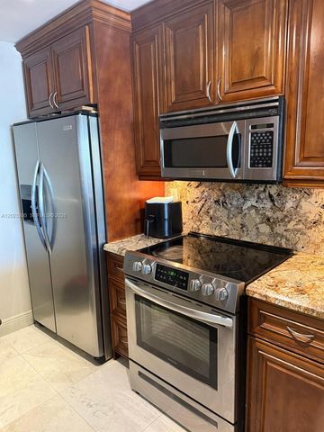 1401 Bay Rd 312, Miami Beach, FL 33139