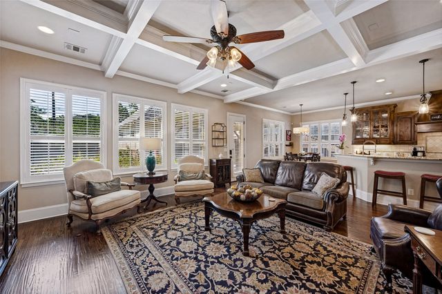 5810 Llano Avenue, Dallas, TX 75206