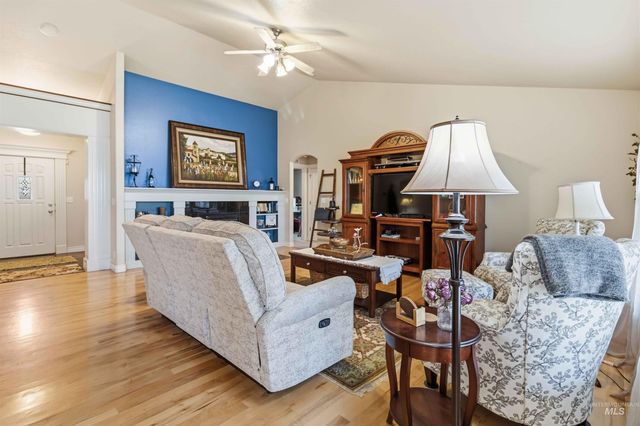 9701 W Penhurst Drive, Star, ID 83669