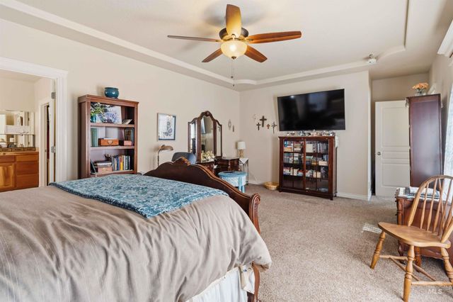 9701 W Penhurst Drive, Star, ID 83669