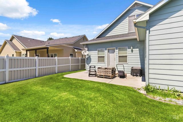 9701 W Penhurst Drive, Star, ID 83669