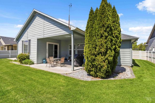 9701 W Penhurst Drive, Star, ID 83669