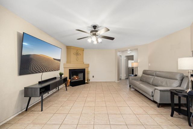 166 Kristen DR, Kyle, TX 78640