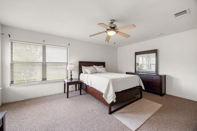 166 Kristen DR, Kyle, TX 78640