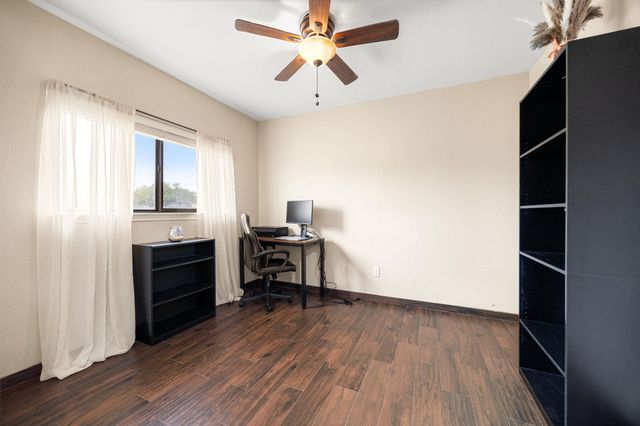 166 Kristen DR, Kyle, TX 78640