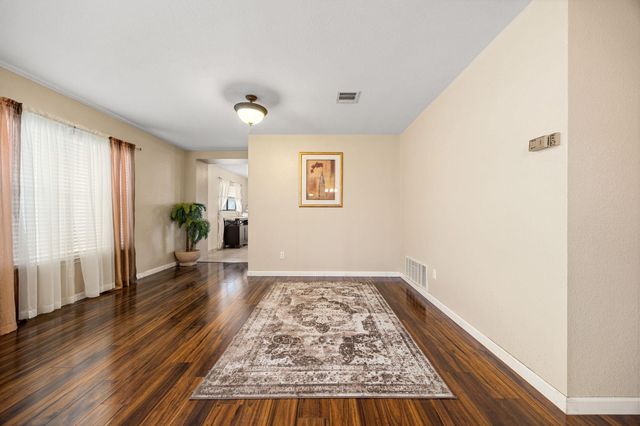 166 Kristen DR, Kyle, TX 78640