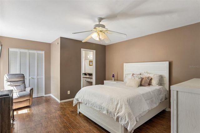 12742 WOOD TRAIL BLVD BOULEVARD, Tampa, FL 33625