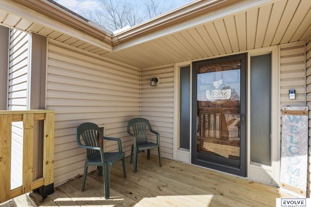 6118 S 91st Avenue, Ralston, NE 68127