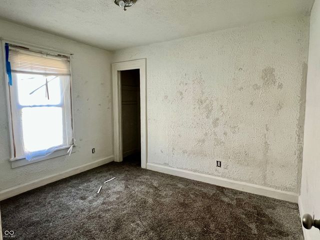 149 N 6th Avenue, Beech Grove, IN 46107