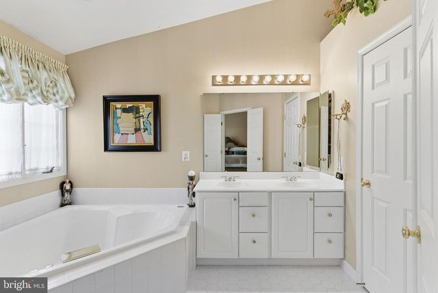 1795 BRENTRIDGE ST, Vienna, VA 22182