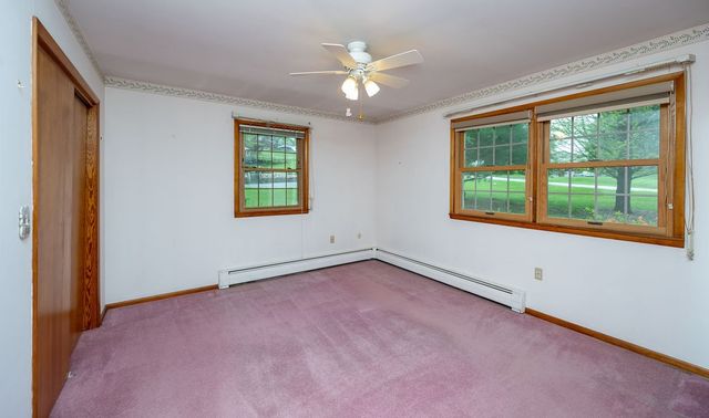 111 Patricia Dr, Big Beaver, PA 15010