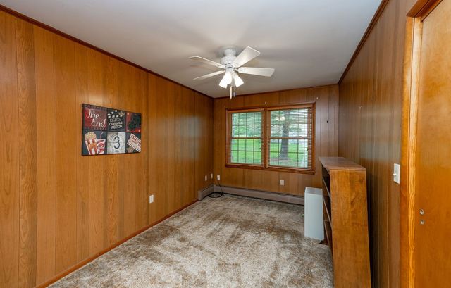 111 Patricia Dr, Big Beaver, PA 15010