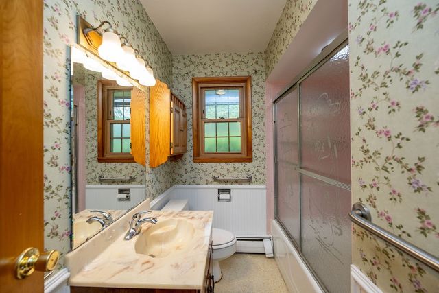 111 Patricia Dr, Big Beaver, PA 15010