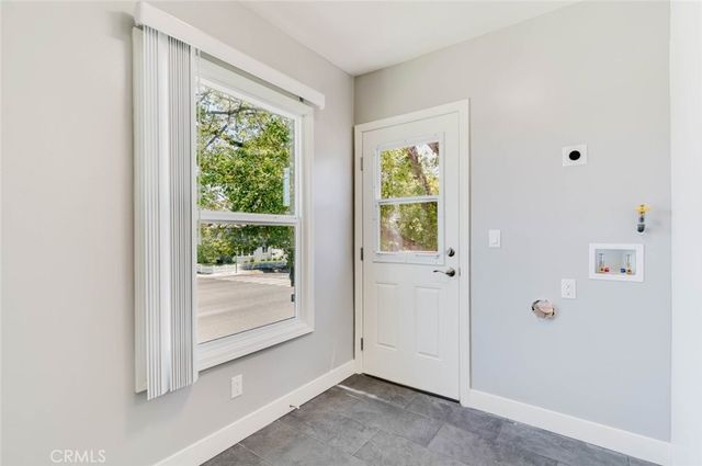 3000 W Victory 200, Burbank, CA 91505
