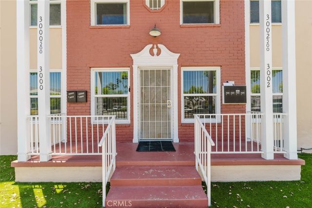 3000 W Victory 200, Burbank, CA 91505