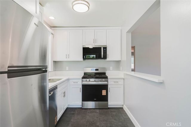 3000 W Victory 200, Burbank, CA 91505