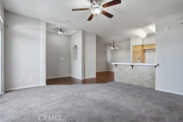 310 E Mccoy 11F, Santa Maria, CA 93455