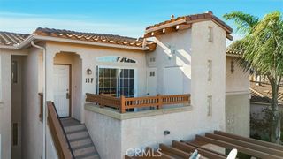 310 E Mccoy 11F, Santa Maria, CA 93455