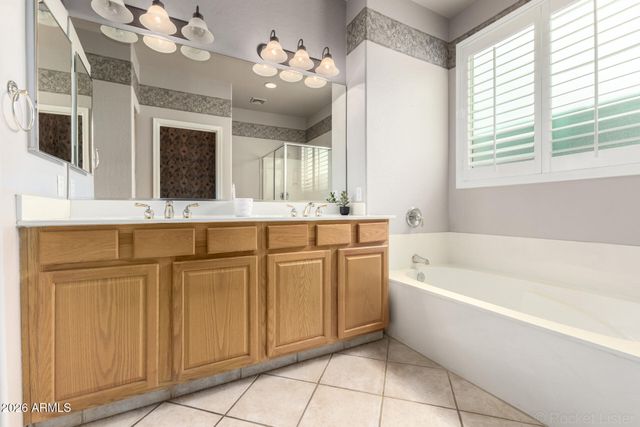 12815 N 19TH Street, Phoenix, AZ 85022