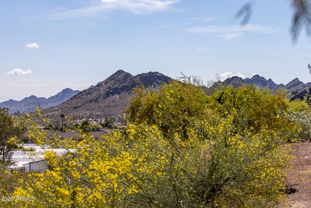 12815 N 19TH Street, Phoenix, AZ 85022