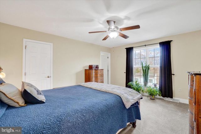 942 KAVANAGH CIR, Red Lion, PA 17356