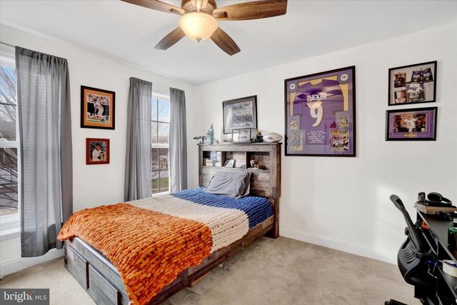 942 KAVANAGH CIR, Red Lion, PA 17356