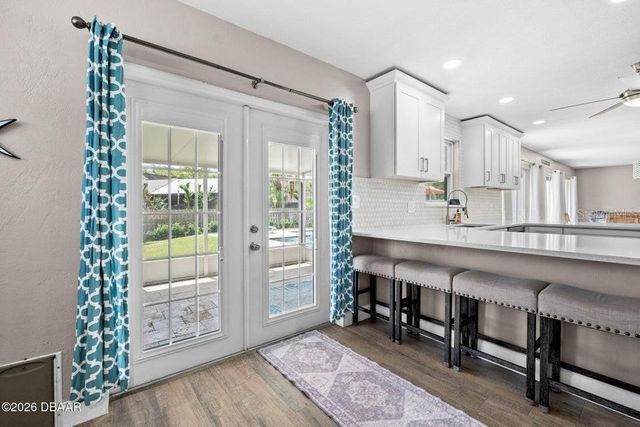 18 TOMOKA OAKS BOULEVARD, Ormond Beach, FL 32174