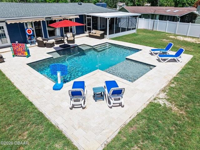 18 TOMOKA OAKS BOULEVARD, Ormond Beach, FL 32174