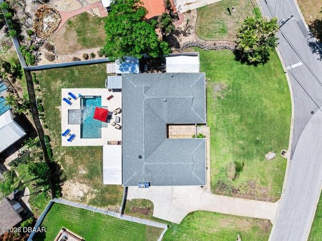 18 TOMOKA OAKS BOULEVARD, Ormond Beach, FL 32174