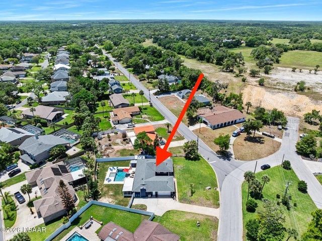 18 TOMOKA OAKS BOULEVARD, Ormond Beach, FL 32174