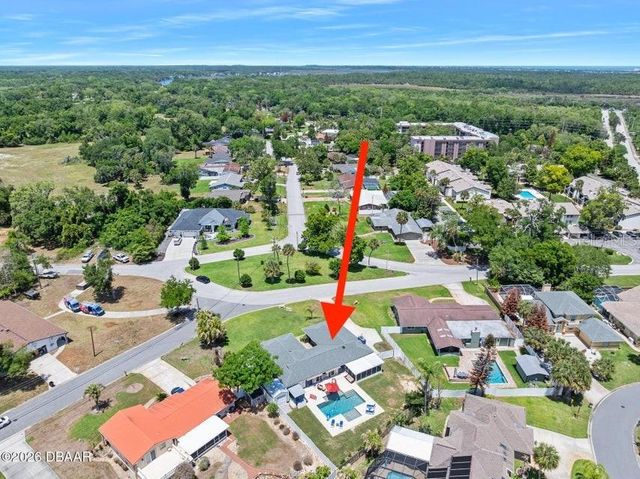 18 TOMOKA OAKS BOULEVARD, Ormond Beach, FL 32174