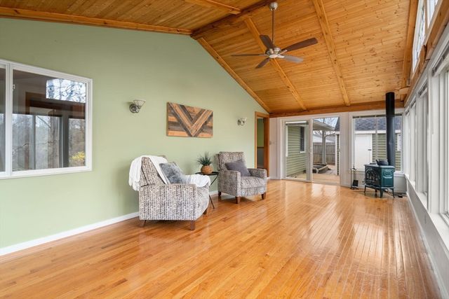 15 Martindale Rd, Randolph, MA 02368