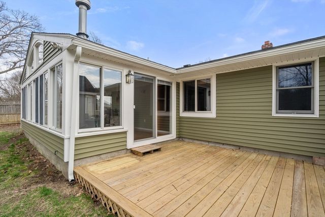 15 Martindale Rd, Randolph, MA 02368