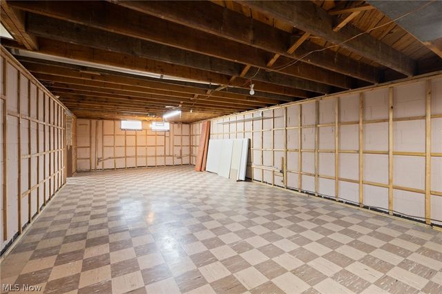 6904 Reid Drive, Parma Heights, OH 44130