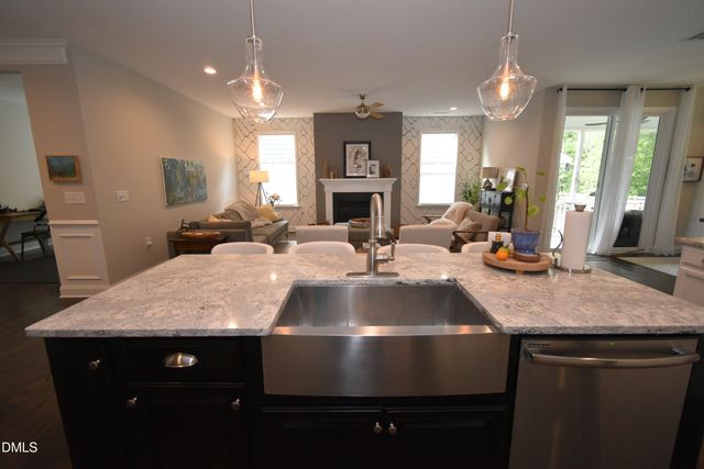 1013 Pondfield Way, Durham, NC 27713