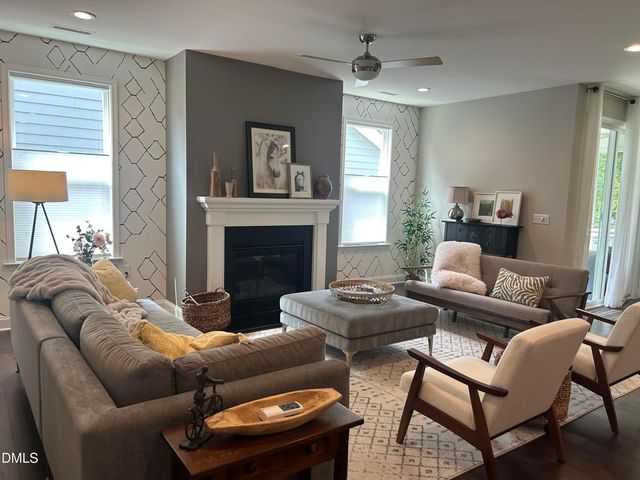 1013 Pondfield Way, Durham, NC 27713
