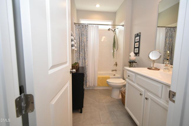 1013 Pondfield Way, Durham, NC 27713
