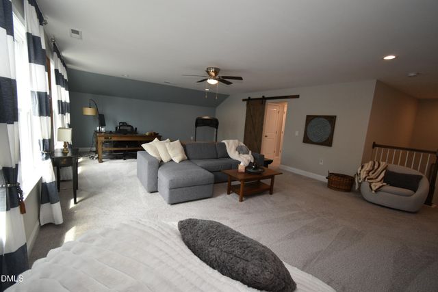 1013 Pondfield Way, Durham, NC 27713