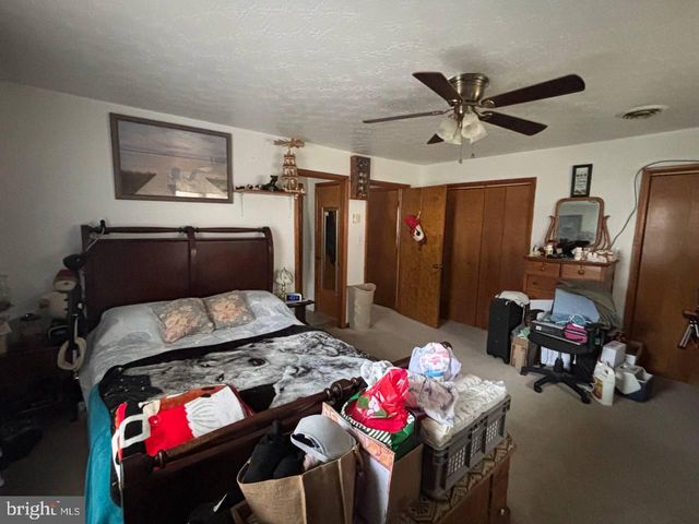 6395 SPRINGFIELD PIKE, Points, WV 25437