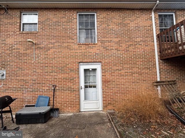 6395 SPRINGFIELD PIKE, Points, WV 25437